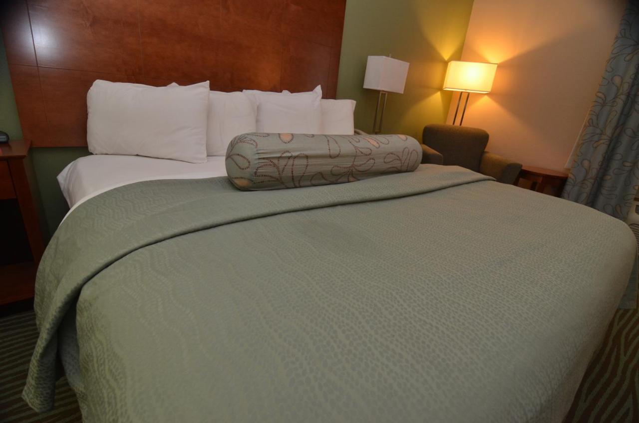 Americinn By Wyndham Des Moines Airport Buitenkant foto